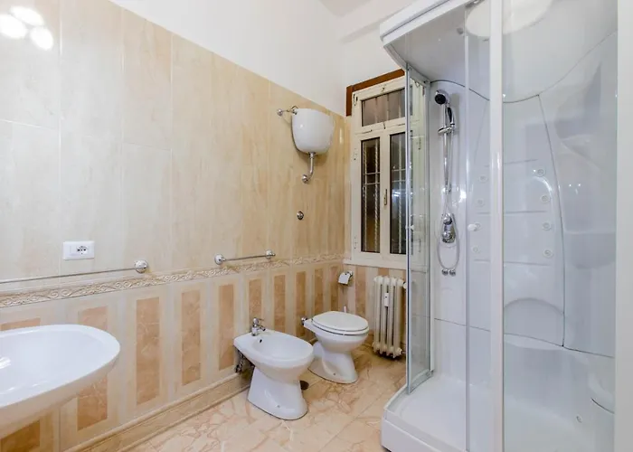 招待所 Flower 罗马